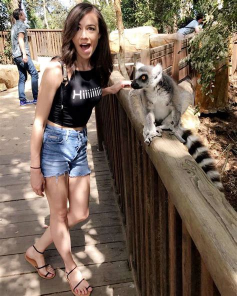 Colleen Ballinger Feet (7 photos) Sexy Feets